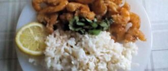 Жареные креветки с чесноком