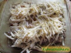 Посыпаем сыром