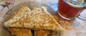 Конвертики из лаваша с капустой
