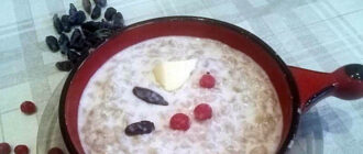Перловая каша с молоком