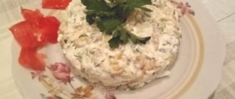 Салат Минутка с кукурузой, сыром и яйцом