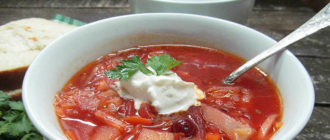 Борщ с курицей и свежей капустой