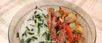 Фунчоза со свининой и овощами