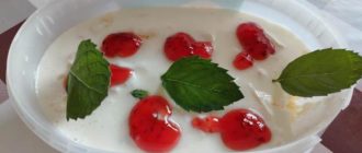 Творожный десерт с желатином и ананасом