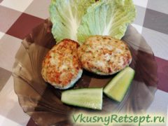 Куриные котлеты с творогом и кабачком